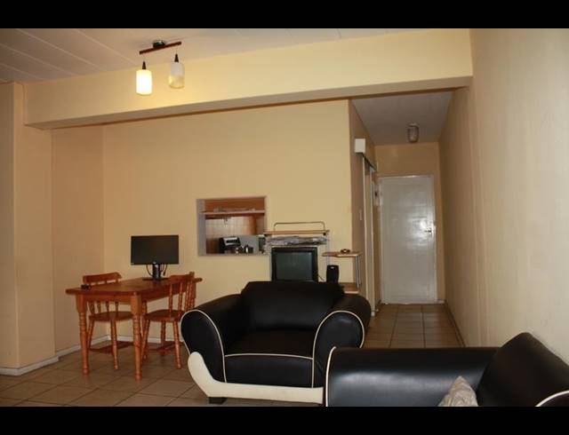 2 BEDROOM APARTMENT FOR SALE IN PRIMROSE